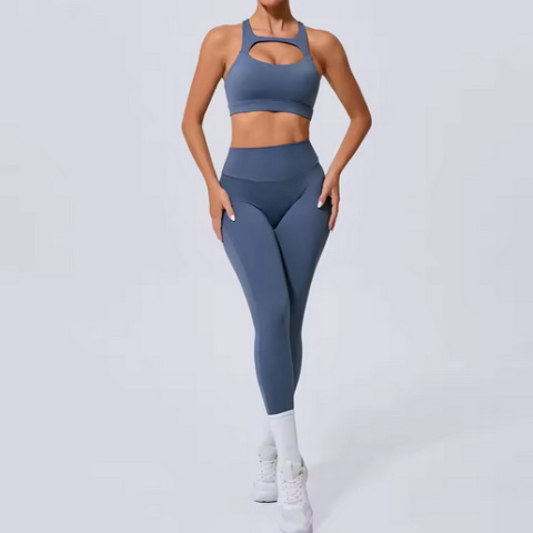 2 częściowy komplet bezszwowy legginsy Push Up plus top Fitness 2 częściowy komplet bezszwowy legginsy Push Up plus top Fitness